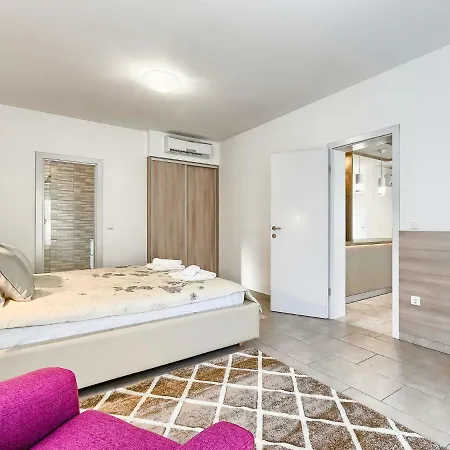 Apartment Sunny Adriatic By Interhome Poreč
