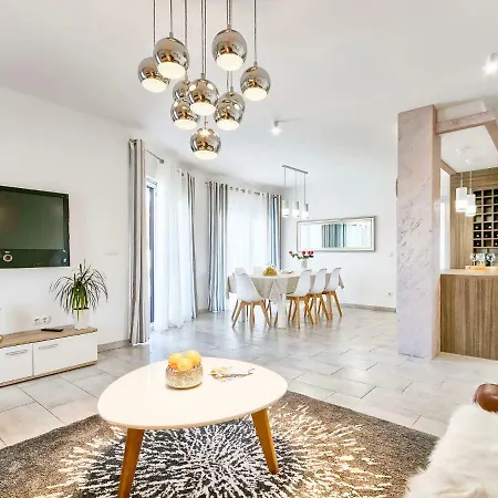 Apartment Sunny Adriatic Villa